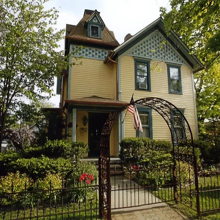 T C Smith Historic Inn Bed And Breakfast-2
